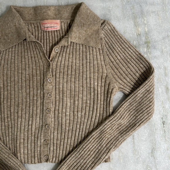 Urban Outfitters Sweaters - Urban Outfitters Ribbed Crop Sweater